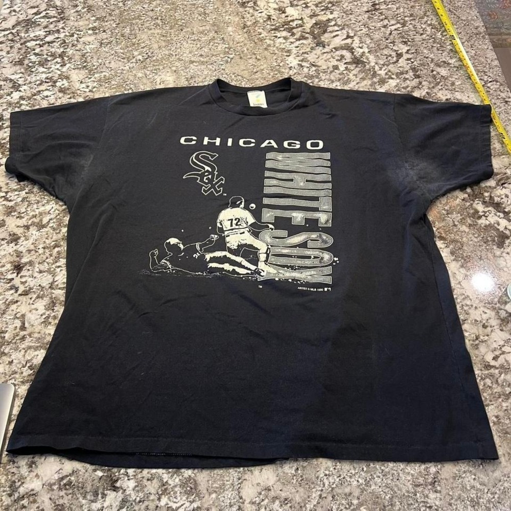 Vintage 1990s Chicago white Sox tee‎ Size XL.